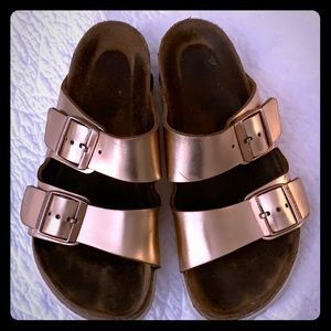 Rose gold (metallic) Arizona Birkenstocks Size 38